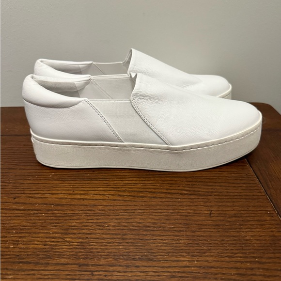 Vince Warren white‎ leather slip on sneakers 11 - Picture 2 of 8